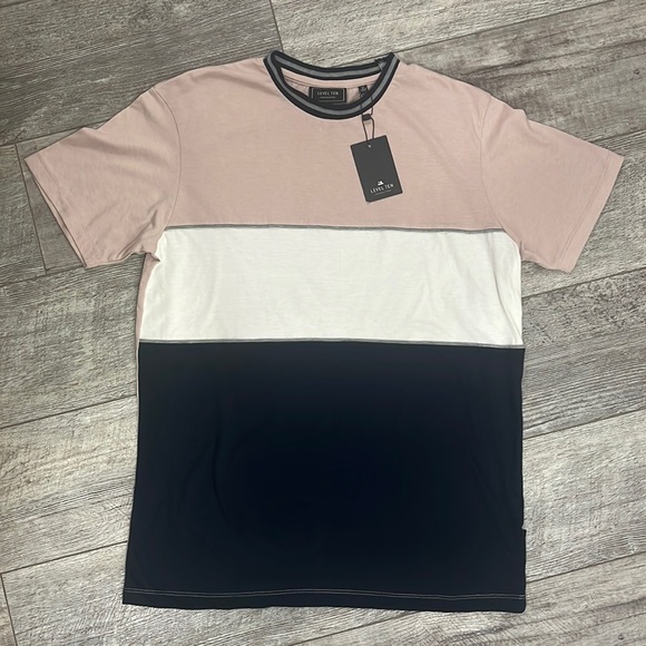 Level Ten Premium Clothing Men’s T-Shirt- Medium- NWT - Picture 1 of 6